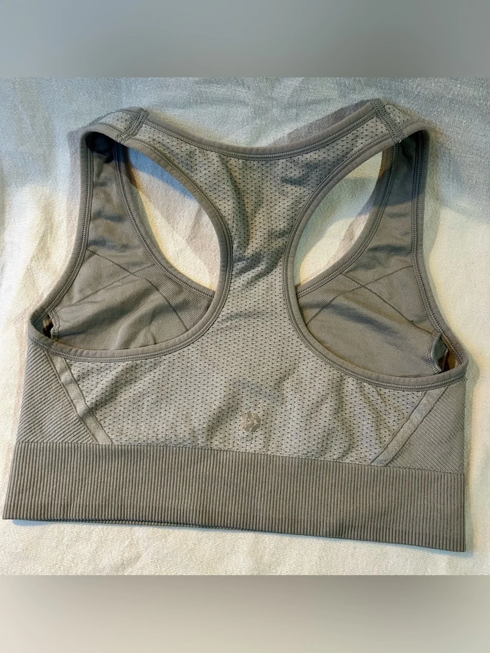 All In Motion Racerback Sports Bra Light Gray Grey Mesh Detail XL High Support